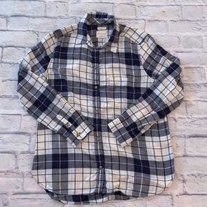 American Eagle Boyfriend Fit Flannel Button Down Shirt Blue White Plaid Size L